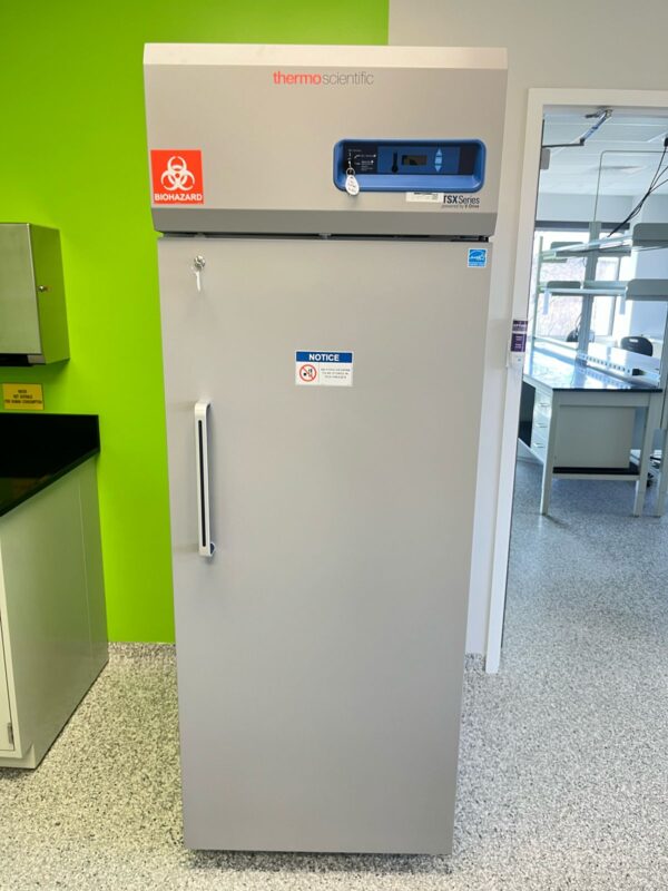 Thermo Scientific TSX2320FA -20 Freezer