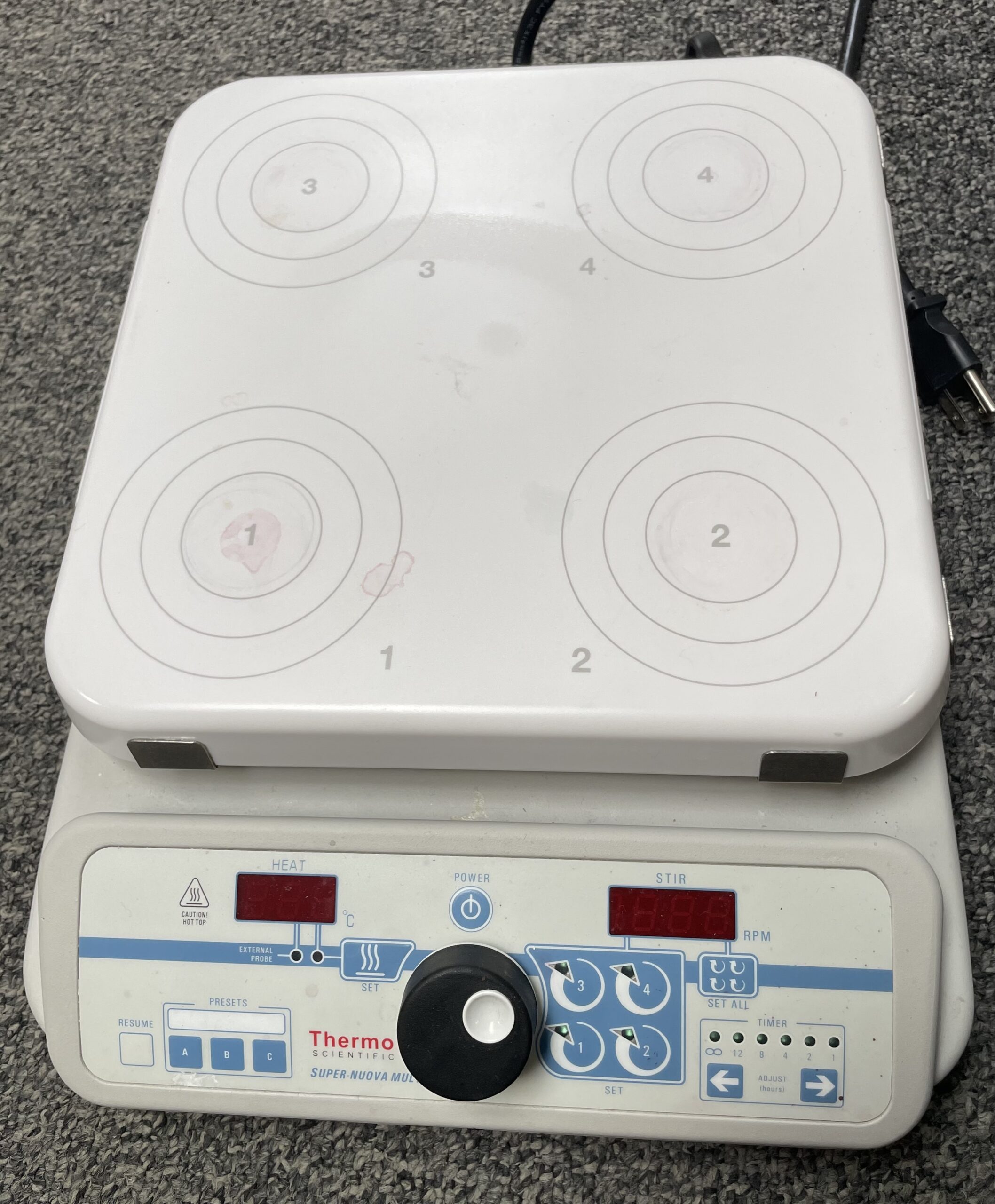 Thermo Scientific Super-Nuova SP135935 Hot Plate/Stirring Hot Plate
