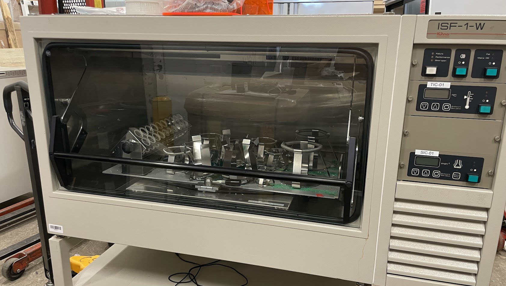 Adolf Kuhner AG ISF-1-W Shaking Incubator