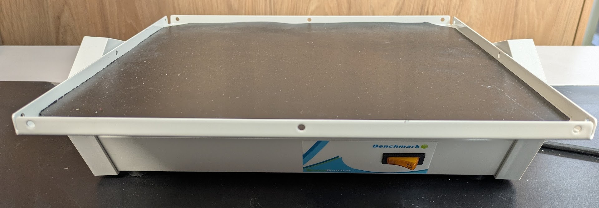 Benchmark Scientific BR1000 Rocker Rocking Platform