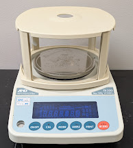 A&D FX-500i Balances