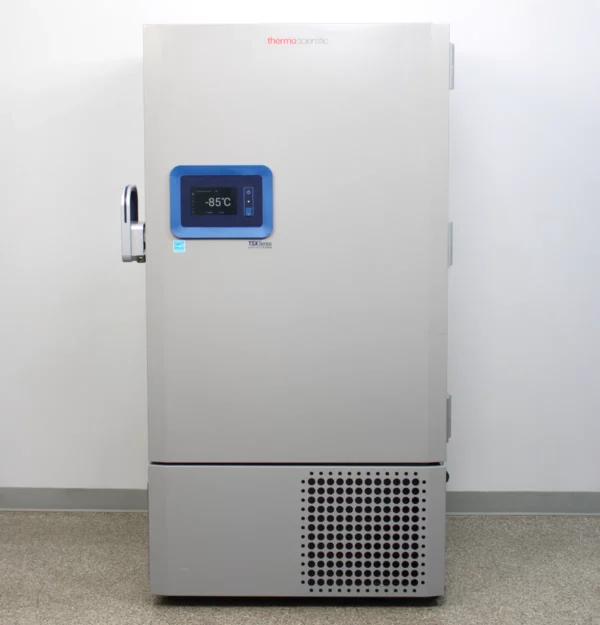 Thermo Scientific TSX60086A -80 Freezer