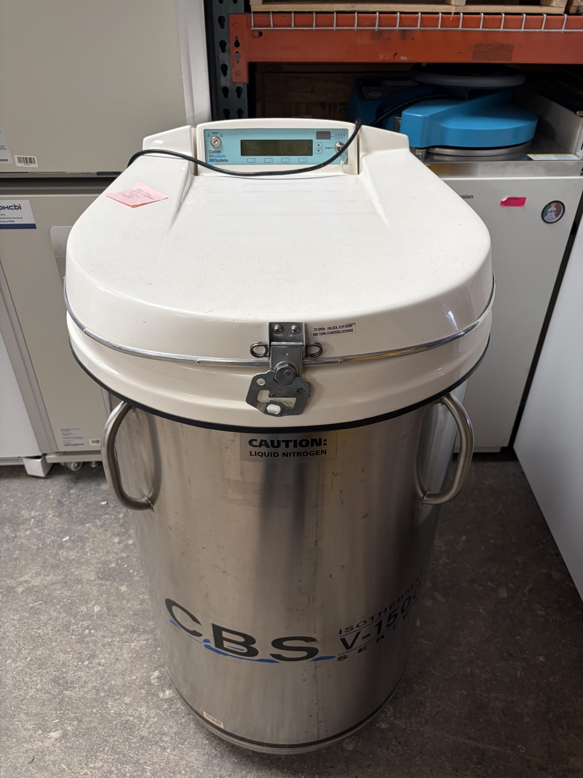 Custom Biogenic Systems Series 2300 Liquid Nitrogen Storage